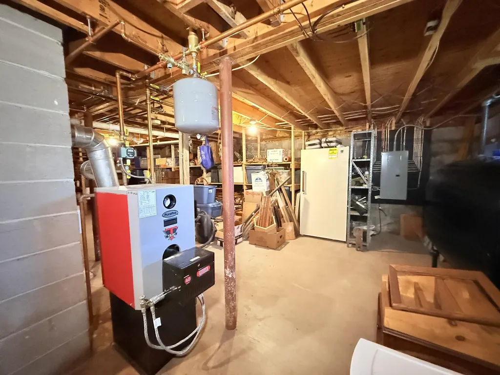 13 Mountain Road Lempster NH 03605