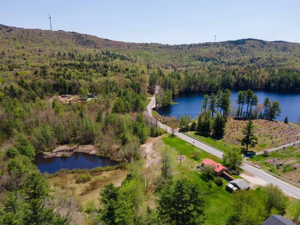 13 Mountain Road Lempster NH 03605