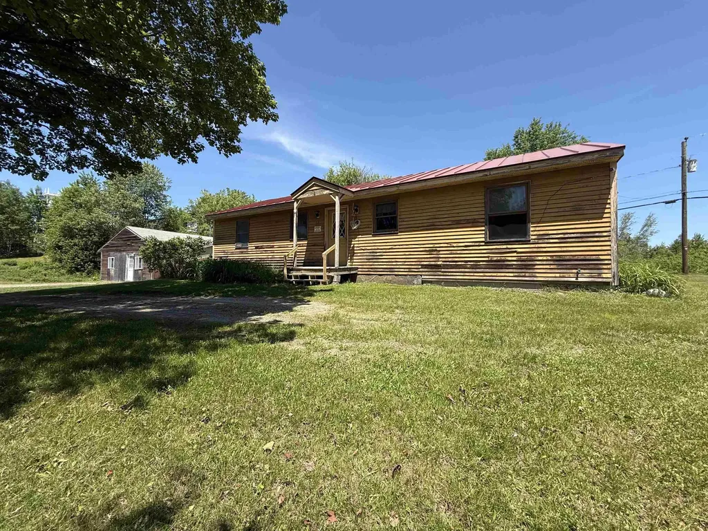 13 Mountain Road Lempster NH 03605