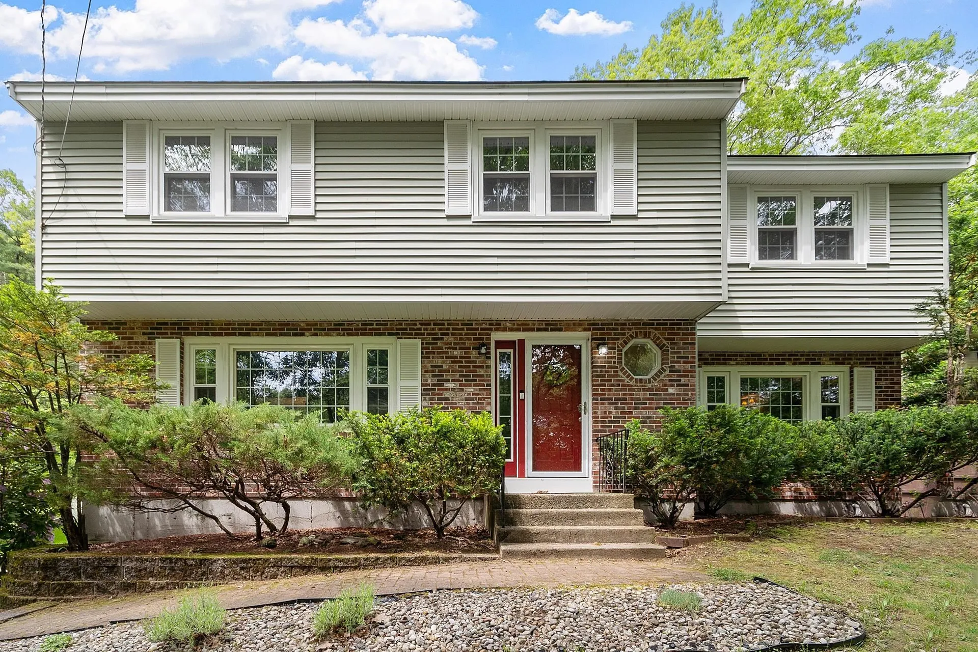 5 Christian Drive Nashua NH 03063