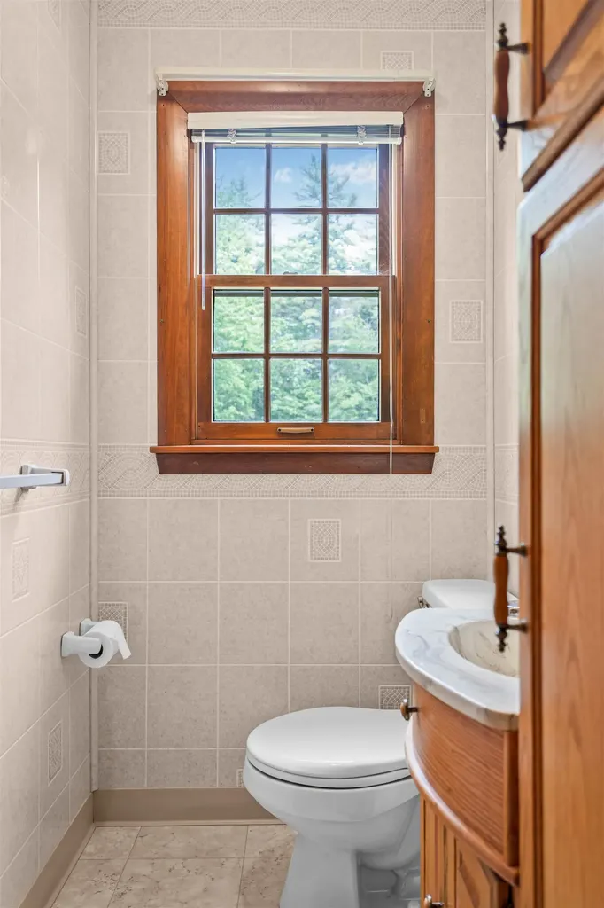 60 Hutchins Street Concord NH 03303