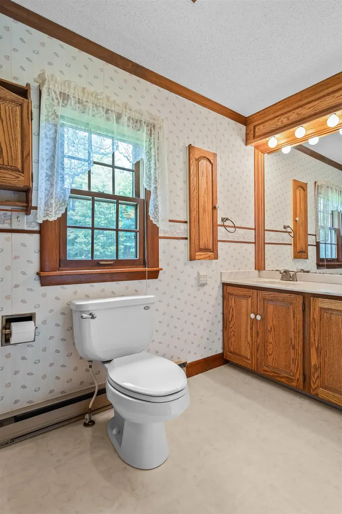 60 Hutchins Street Concord NH 03303