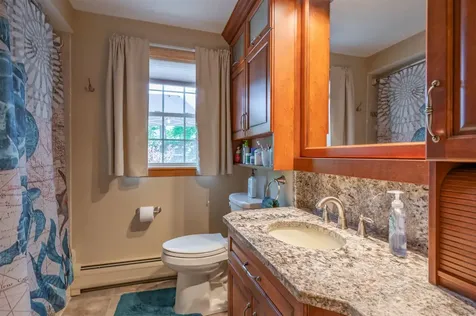 2 Bloomingdale Drive Nashua NH 03064