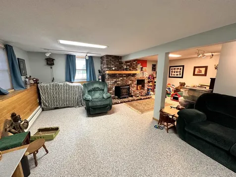 2 Bloomingdale Drive Nashua NH 03064