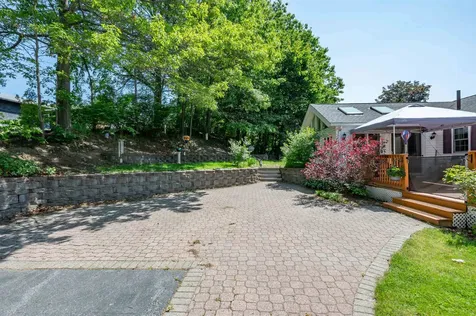 2 Bloomingdale Drive Nashua NH 03064