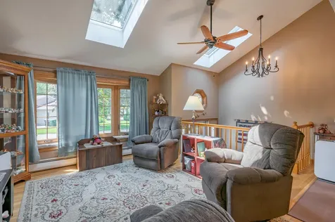 2 Bloomingdale Drive Nashua NH 03064