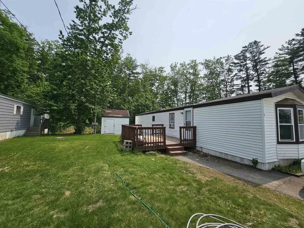6 Riverview Drive Rochester NH 03867