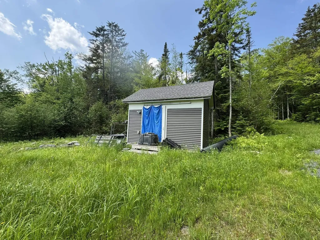 4 Novice Village Road Dover VT 05356