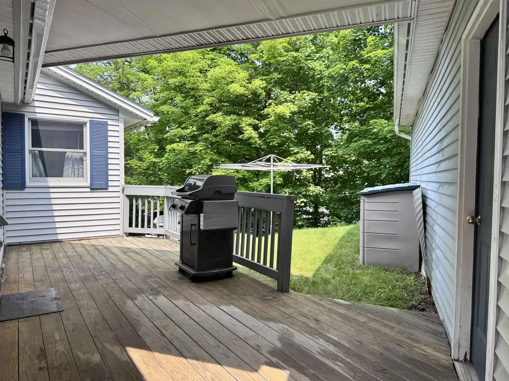 2 Juniper Hill Road Claremont NH 03743