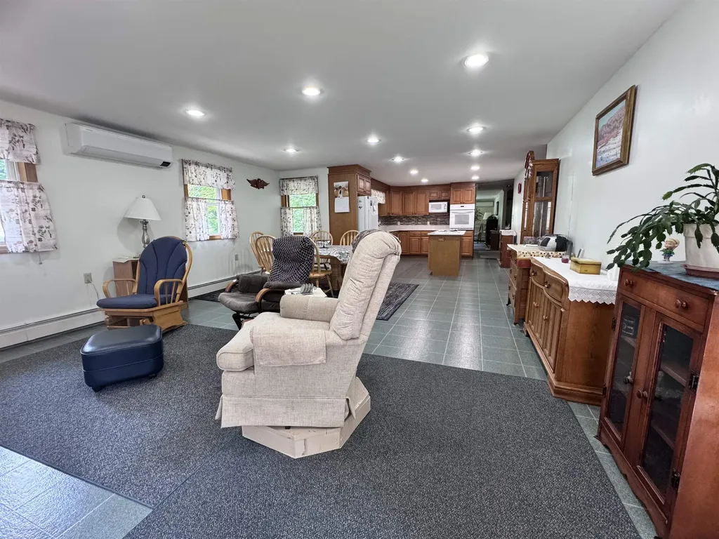 2 Juniper Hill Road Claremont NH 03743