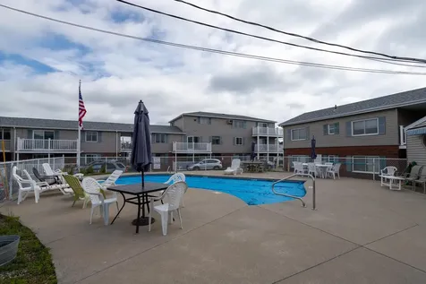 68 Kings Highway Hampton NH 03842