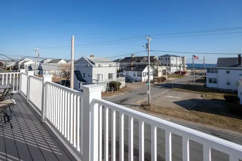 68 Kings Highway Hampton NH 03842