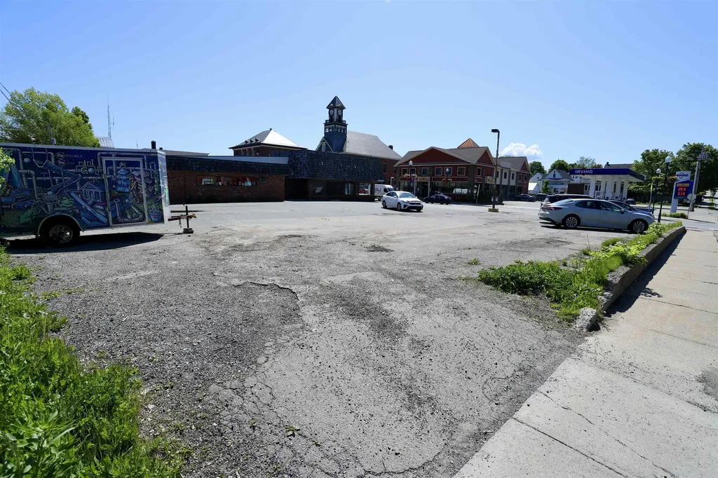 266 Main Street Newport City VT 05855