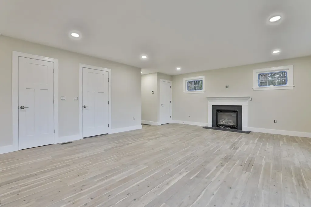 131 Badger Hill Road Milford NH 03055