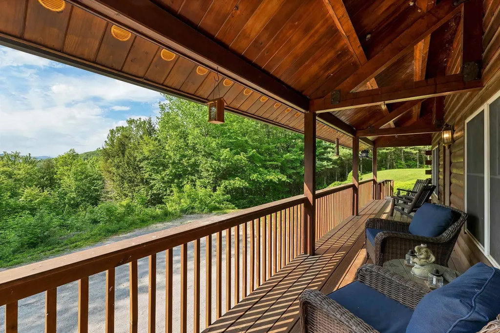 207 Covered Bridge Road Thornton NH 03285