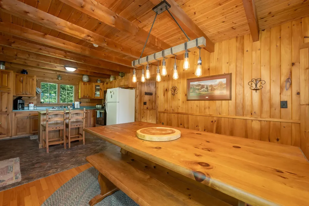 207 Covered Bridge Road Thornton NH 03285