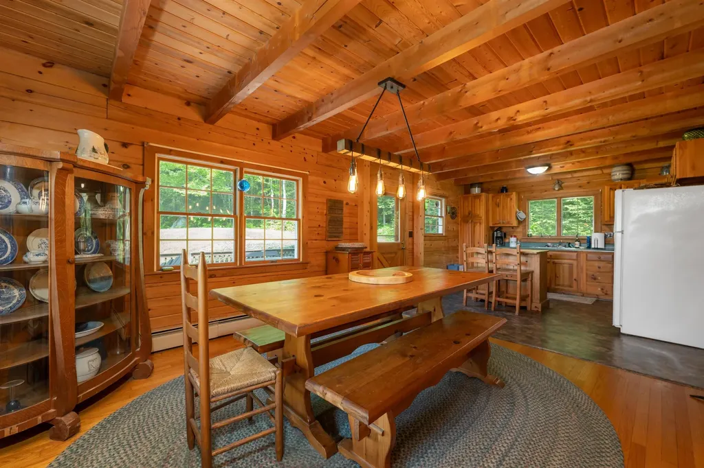 207 Covered Bridge Road Thornton NH 03285