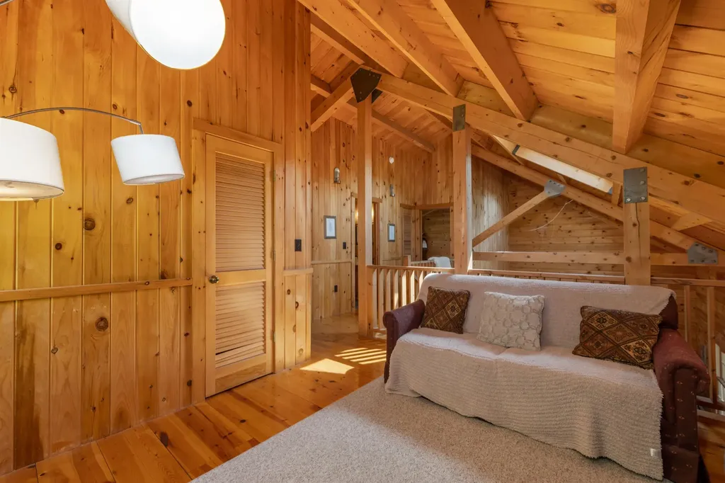 207 Covered Bridge Road Thornton NH 03285