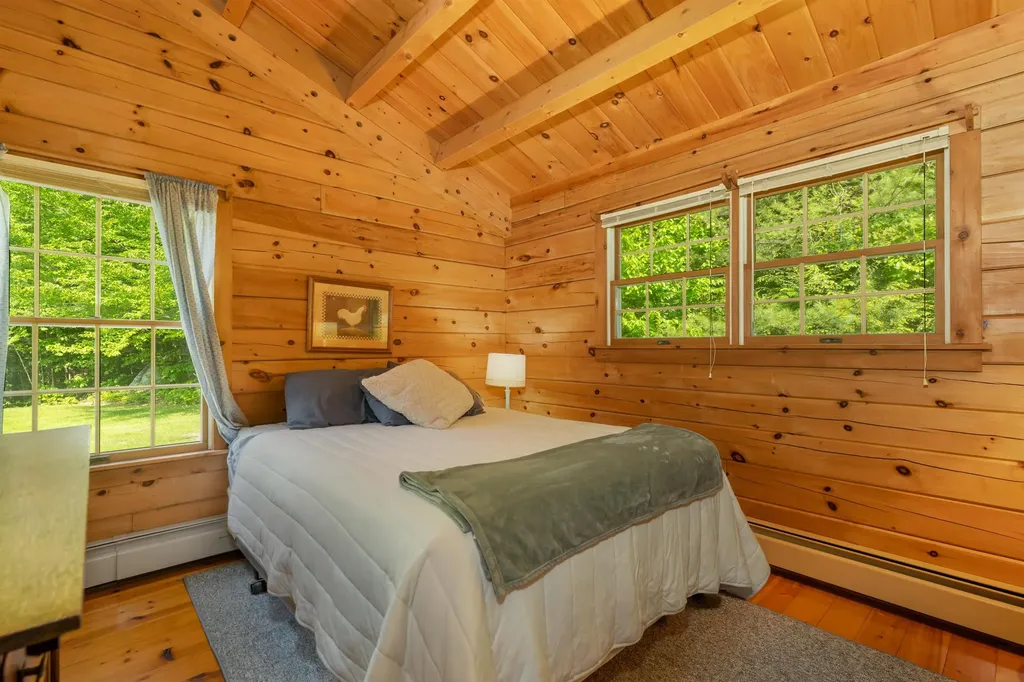 207 Covered Bridge Road Thornton NH 03285