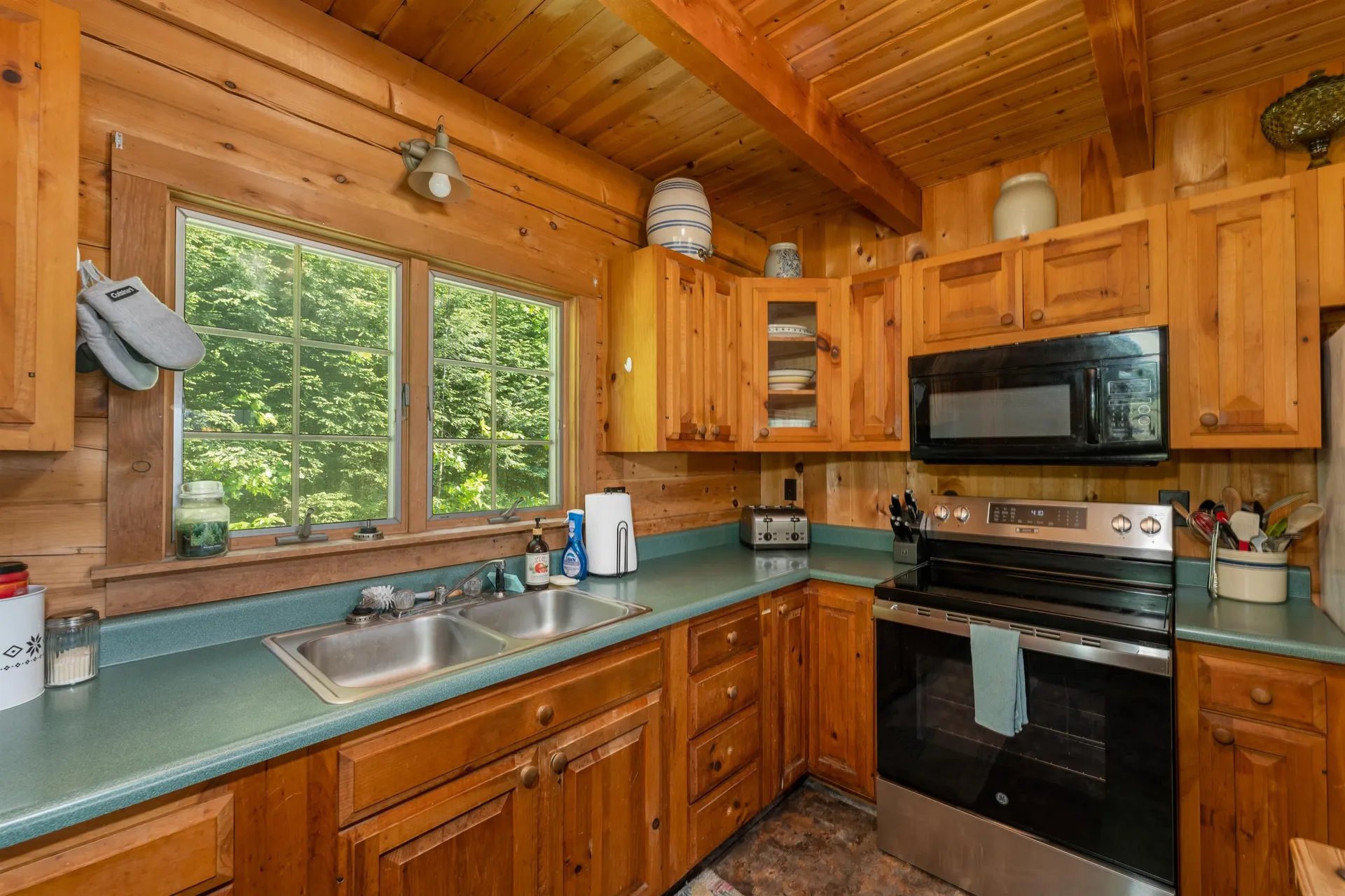 207 Covered Bridge Road Thornton NH 03285