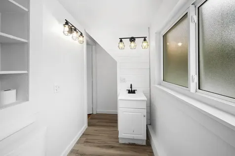 29 Benton Road Hooksett NH 03106