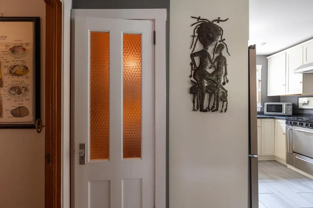 107 Loomis Street Burlington VT 05401