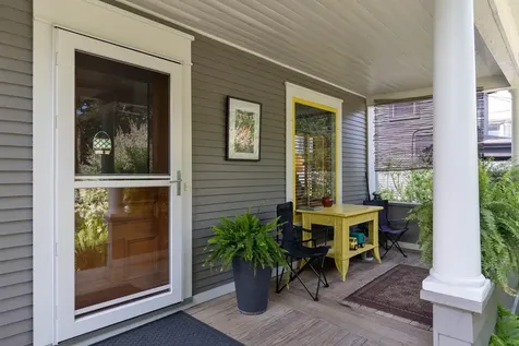 107 Loomis Street Burlington VT 05401