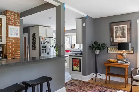 107 Loomis Street Burlington VT 05401