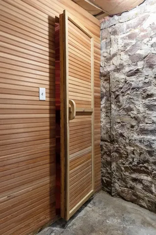 107 Loomis Street Burlington VT 05401