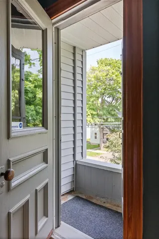 107 Loomis Street Burlington VT 05401