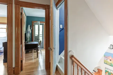 107 Loomis Street Burlington VT 05401