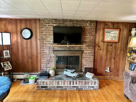 806 Vermont Route 313 Arlington VT 05250