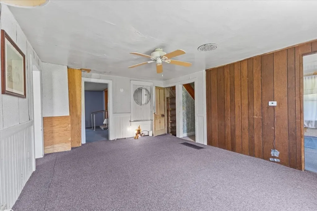 57 Pearl Street Grand Isle VT 05458