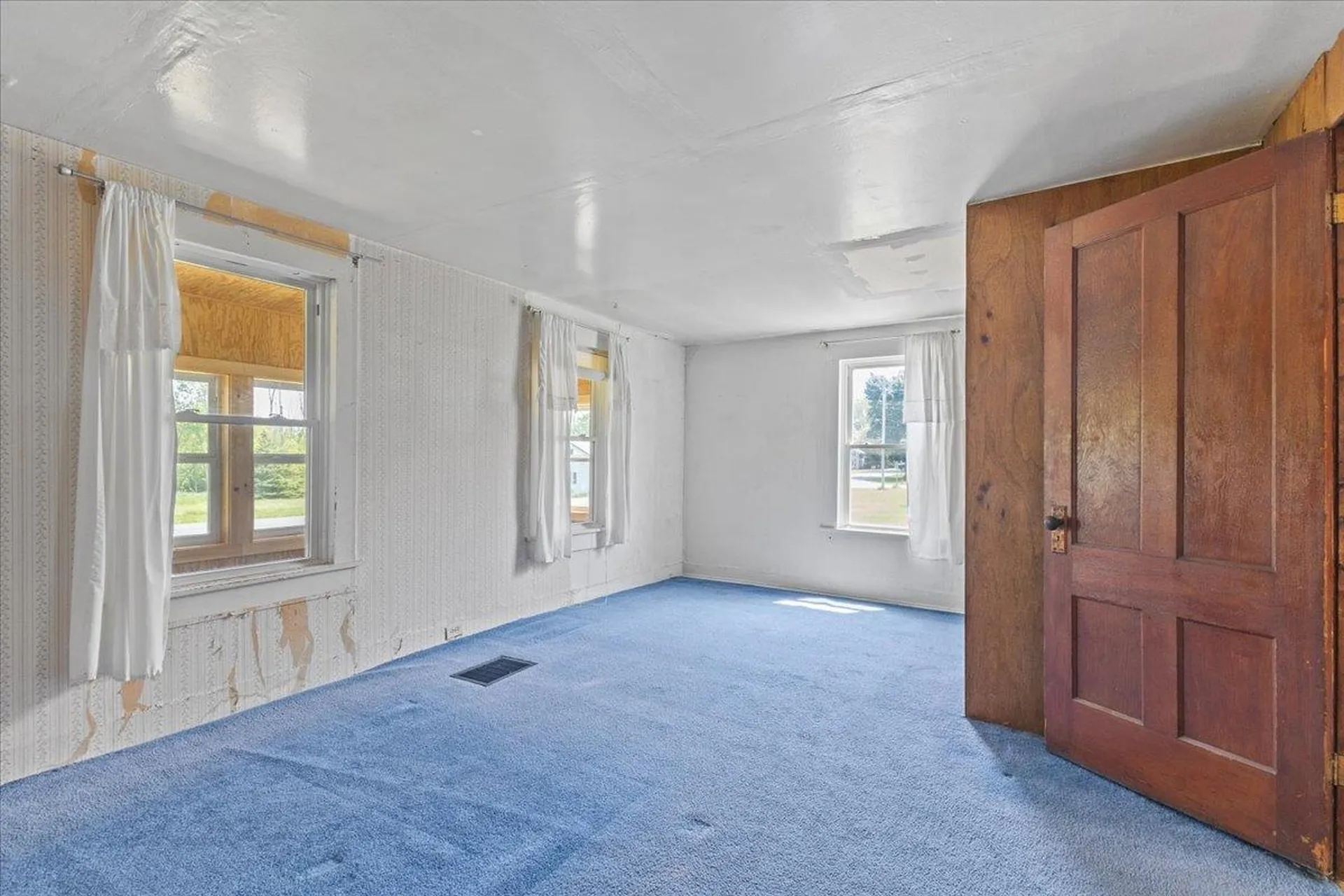 57 Pearl Street Grand Isle VT 05458