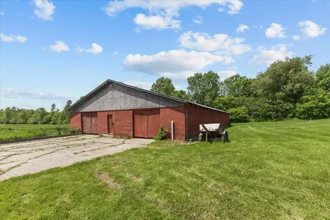 57 Pearl Street Grand Isle VT 05458