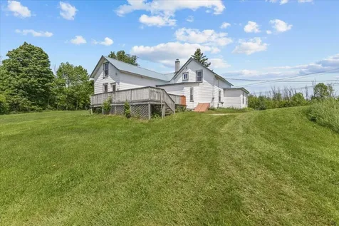 57 Pearl Street Grand Isle VT 05458