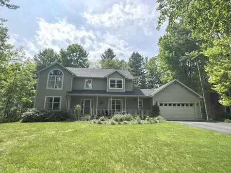 9 Hagan Drive Essex VT 05452