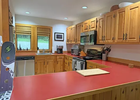 16 View Road Wilmington VT 05363