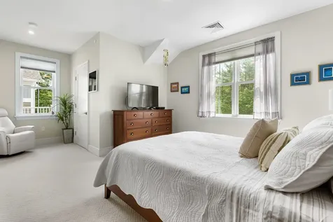 24 Willey Creek Road Exeter NH 03833