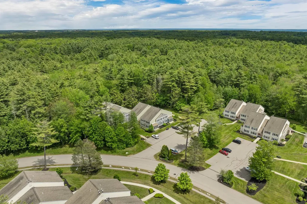 916 Springbrook Circle Portsmouth NH 03801