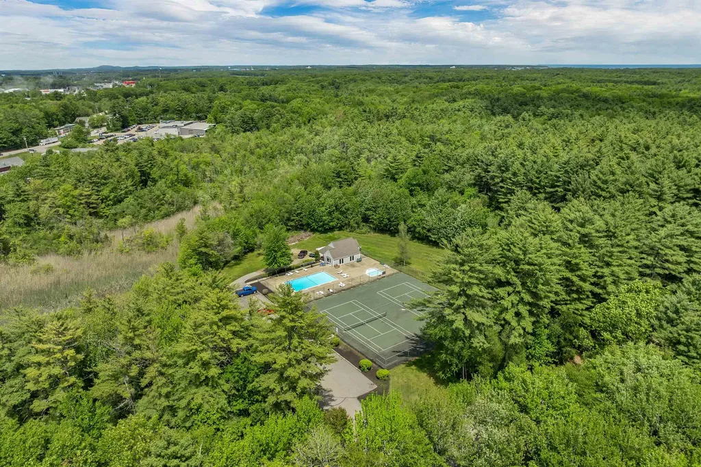 916 Springbrook Circle Portsmouth NH 03801