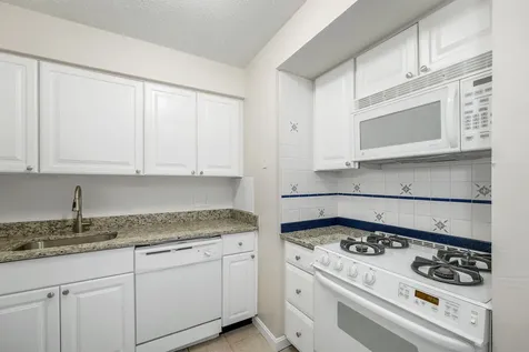 916 Springbrook Circle Portsmouth NH 03801