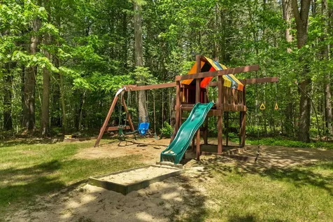 916 Springbrook Circle Portsmouth NH 03801