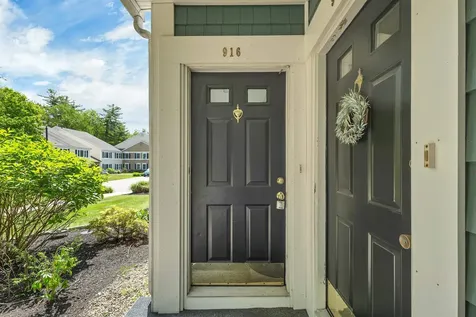 916 Springbrook Circle Portsmouth NH 03801
