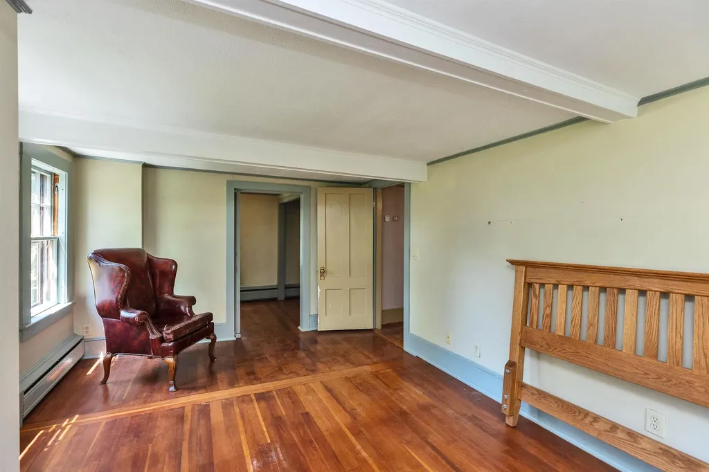 3 Foundry Street Amherst NH 03031