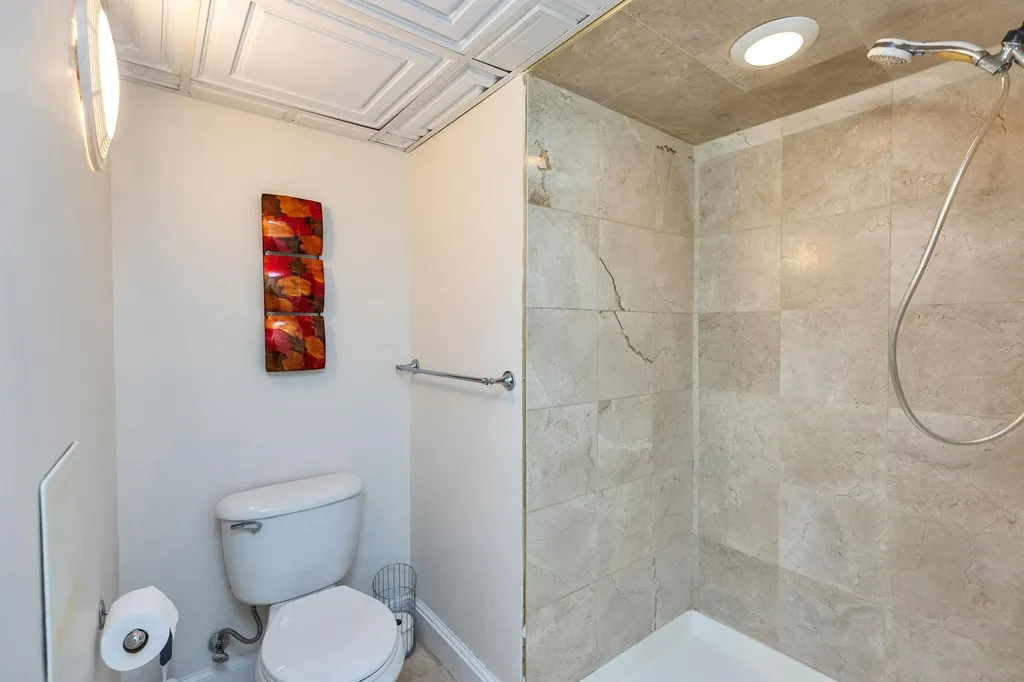 3 Foundry Street Amherst NH 03031