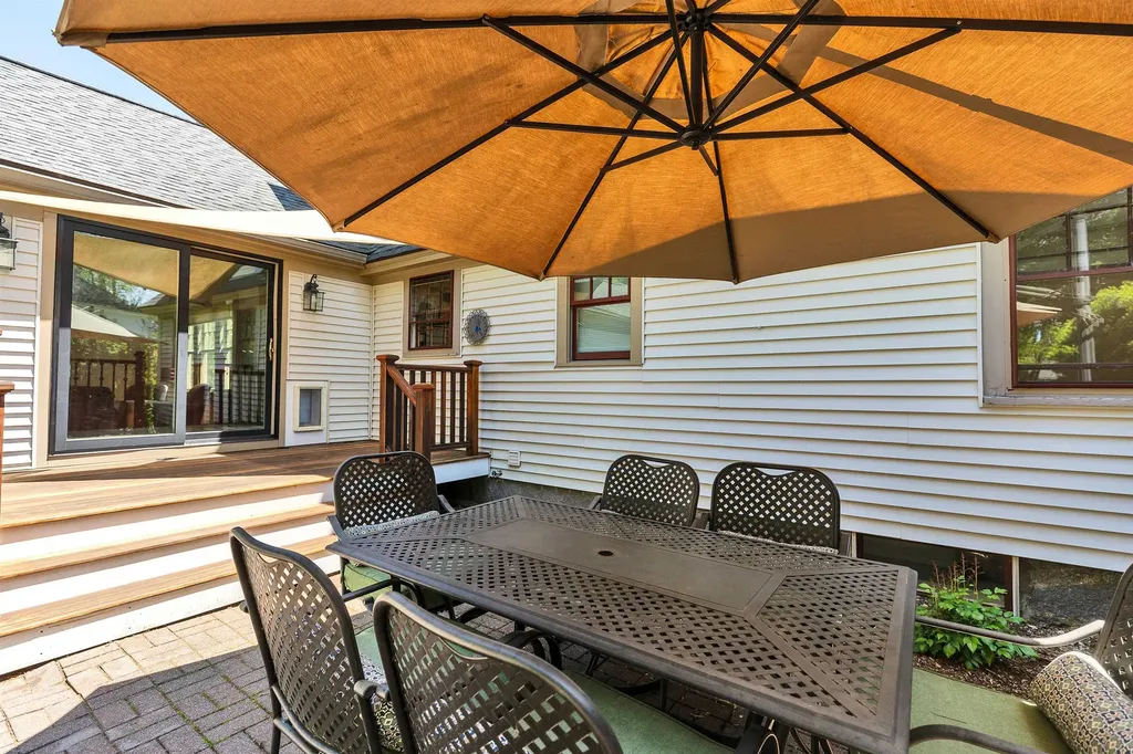 3 Foundry Street Amherst NH 03031