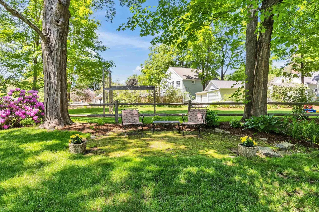 3 Foundry Street Amherst NH 03031