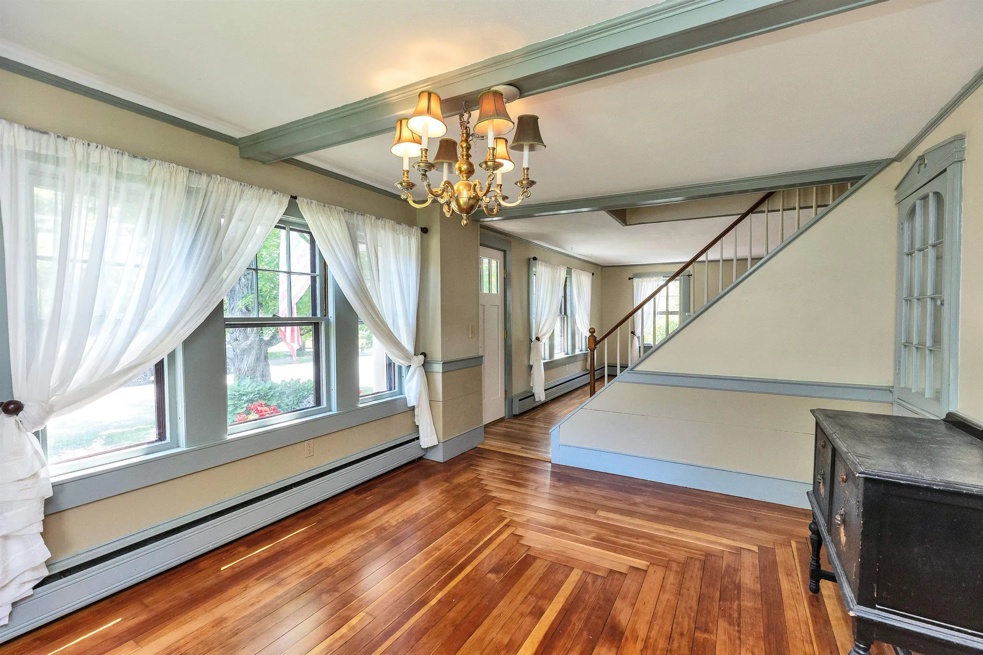 3 Foundry Street Amherst NH 03031