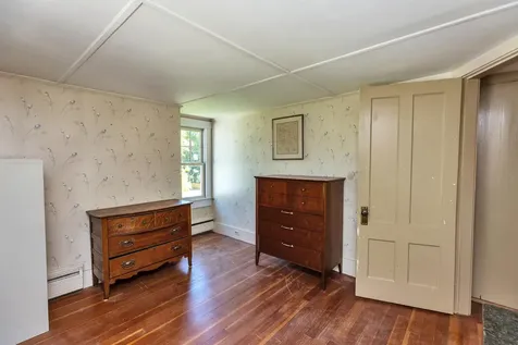 3 Foundry Street Amherst NH 03031